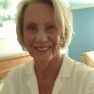 Meet your Posher, Tiresa